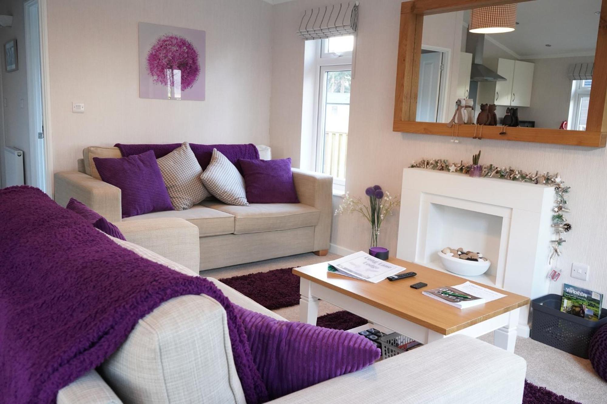 Hollicarrs - Long Lane Lodge York Ngoại thất bức ảnh
